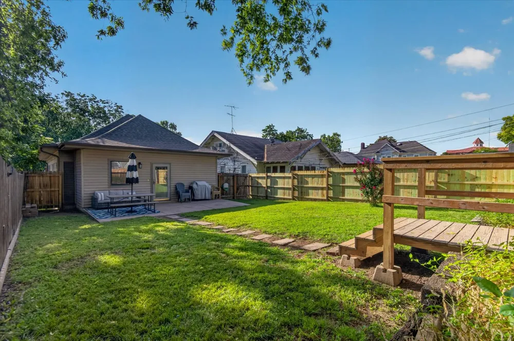 321 Maple Street Nowata, OK 74048