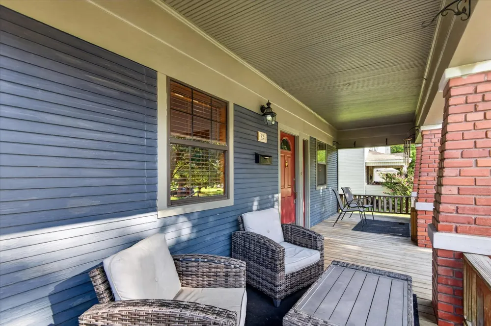 321 Maple Street Nowata, OK 74048