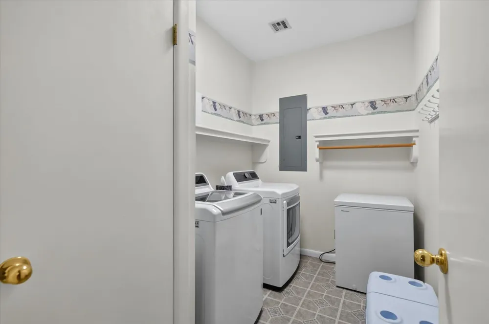 321 Maple Street Nowata, OK 74048