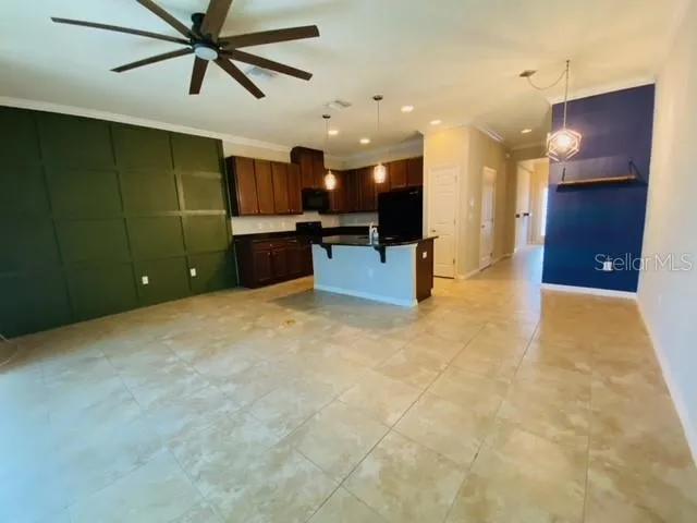 6842 40TH LANE Pinellas Park, FL 33781