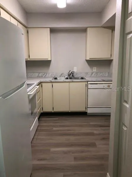 548 ORANGE DRIVE #14 Altamonte Springs, FL 32701