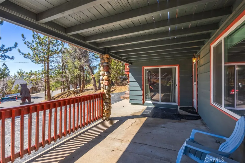 43656 Ridge Crest Big Bear Lake, CA 92315