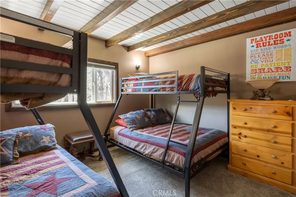 43656 Ridge Crest Big Bear Lake, CA 92315