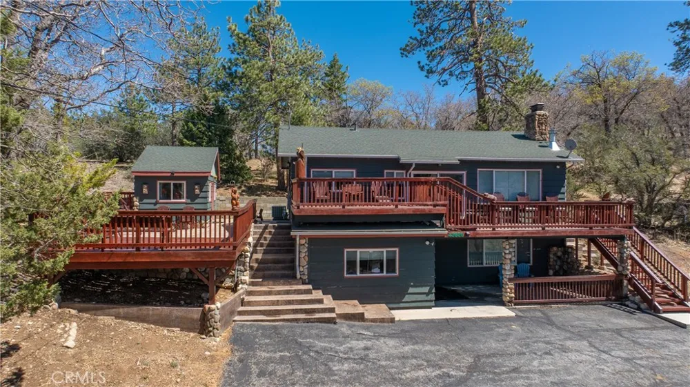 43656 Ridge Crest Big Bear Lake, CA 92315