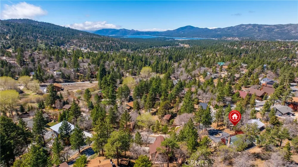 43656 Ridge Crest Big Bear Lake, CA 92315