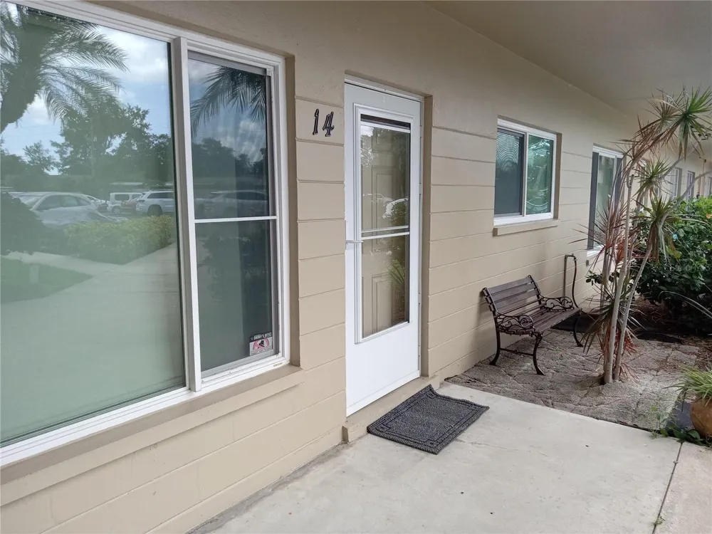 2464 AUSTRALIA WAY E #14 Clearwater, FL 33763