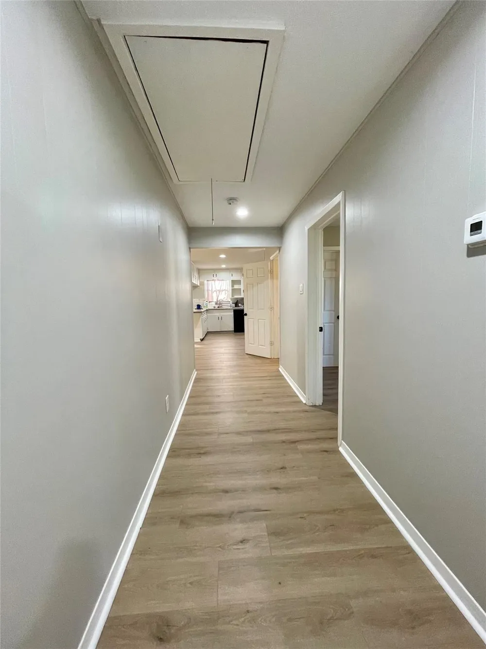 817 Valderas Street Angleton, TX 77515