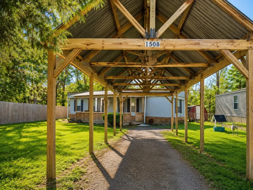 1508 Darden Drive Huffman, TX 77336