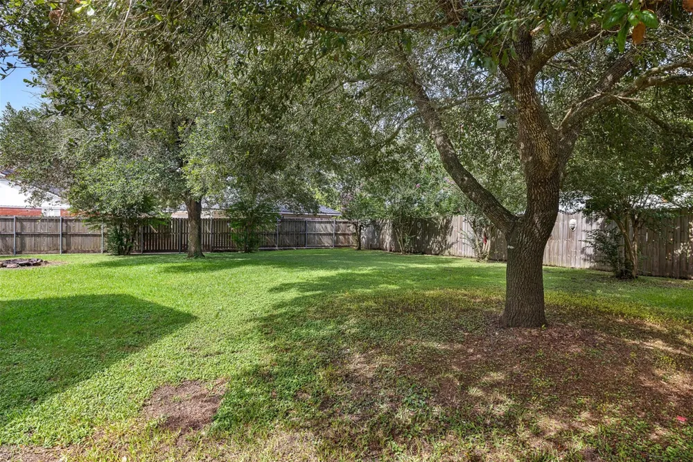 410 Cochran Street Bellville, TX 77418