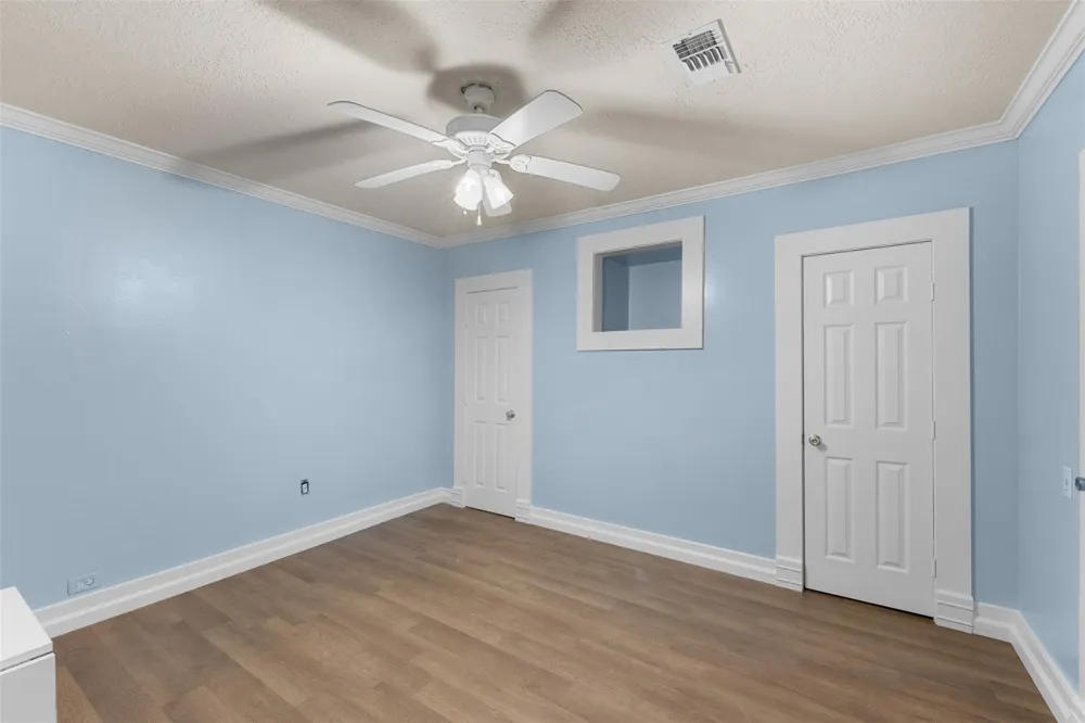 410 Cochran Street Bellville, TX 77418