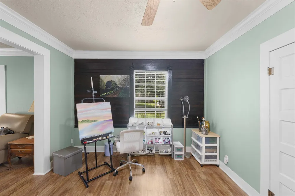 410 Cochran Street Bellville, TX 77418
