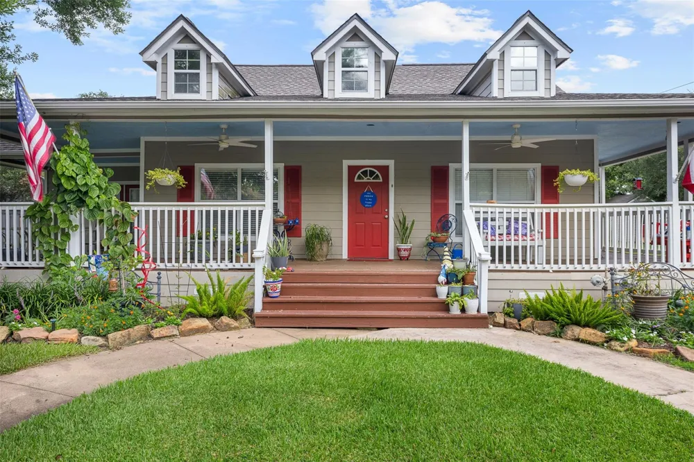 410 Cochran Street Bellville, TX 77418