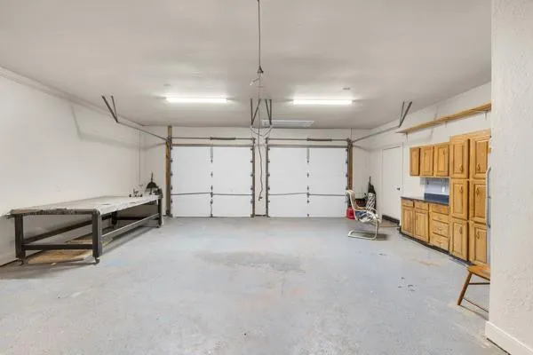 410 Cochran Street Bellville, TX 77418