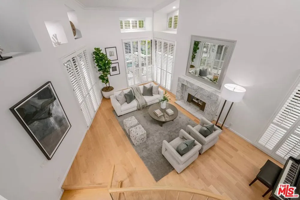 17765 Camino De Yatasto Pacific Palisades, CA 90272