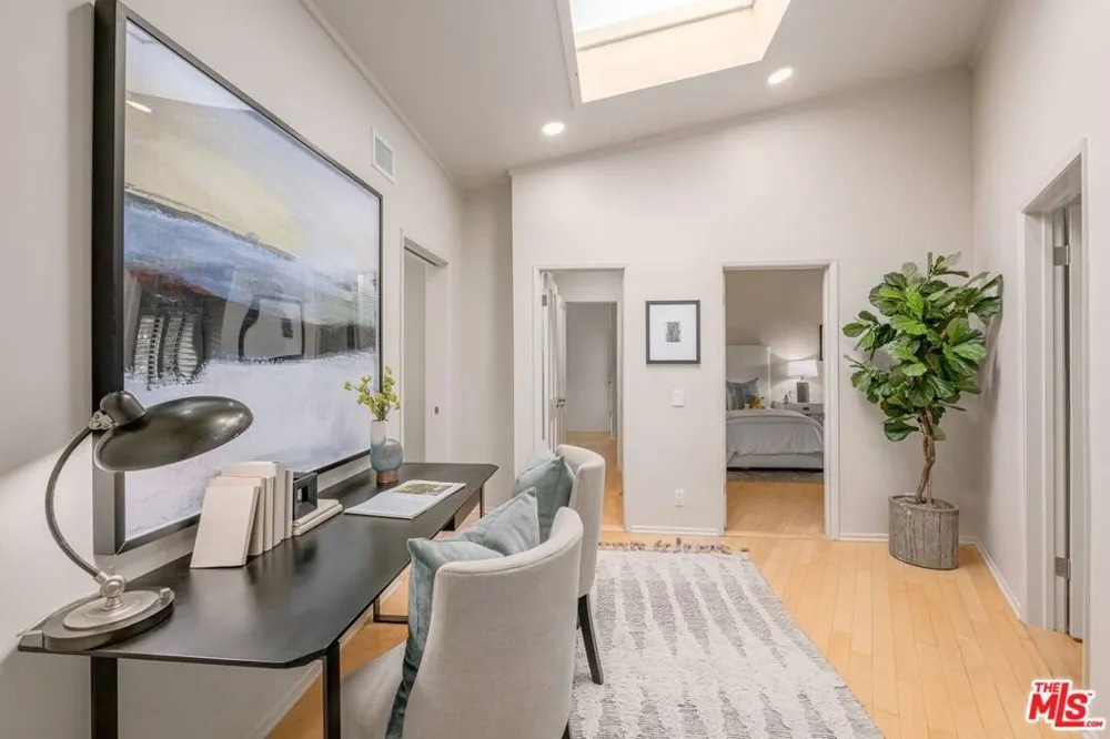17765 Camino De Yatasto Pacific Palisades, CA 90272