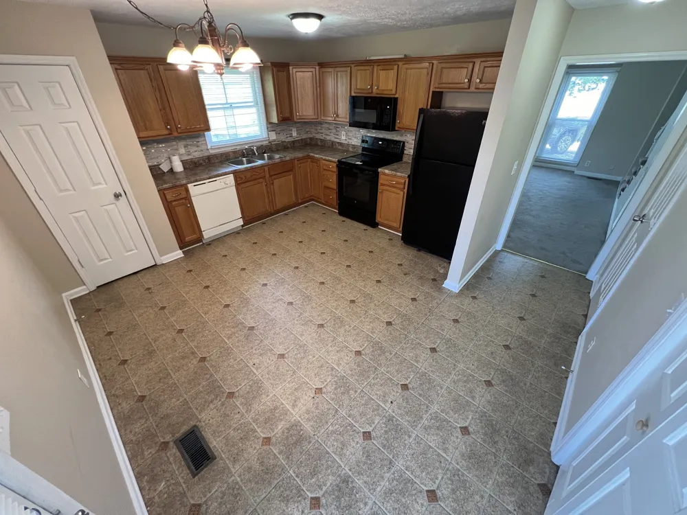 1002 Silver Point Dr Murfreesboro, TN 37130