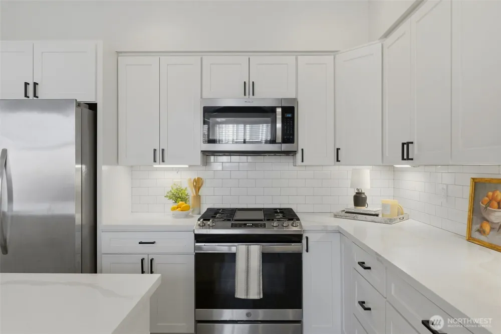27912 31st Place S Auburn, WA 98001