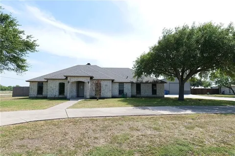 100 Lone Oak Street