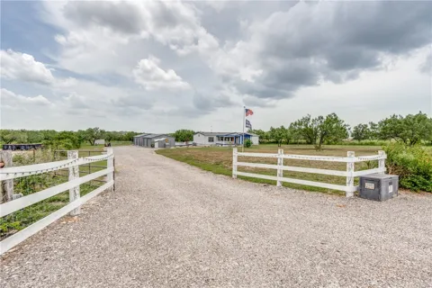 115 Horseshoe Drive Drive