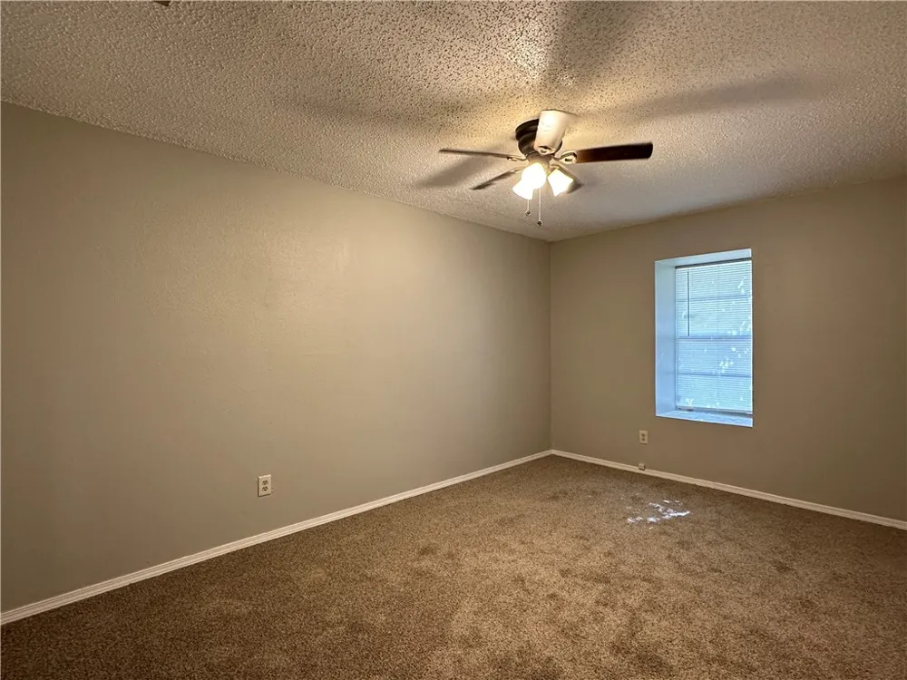 2733 Silverspur Drive Corpus Christi, TX 78410