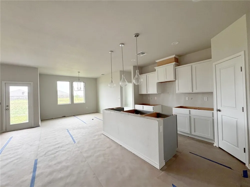 2610 Westeros Street Corpus Christi, TX 78415