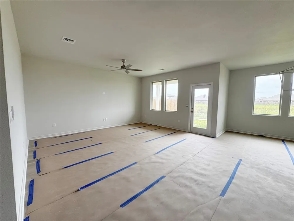 2610 Westeros Street Corpus Christi, TX 78415