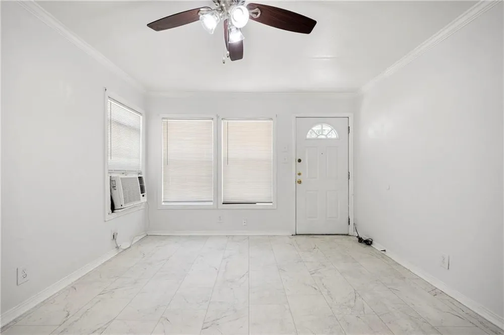 4533 W Nesbitt Drive Corpus Christi, TX 78415