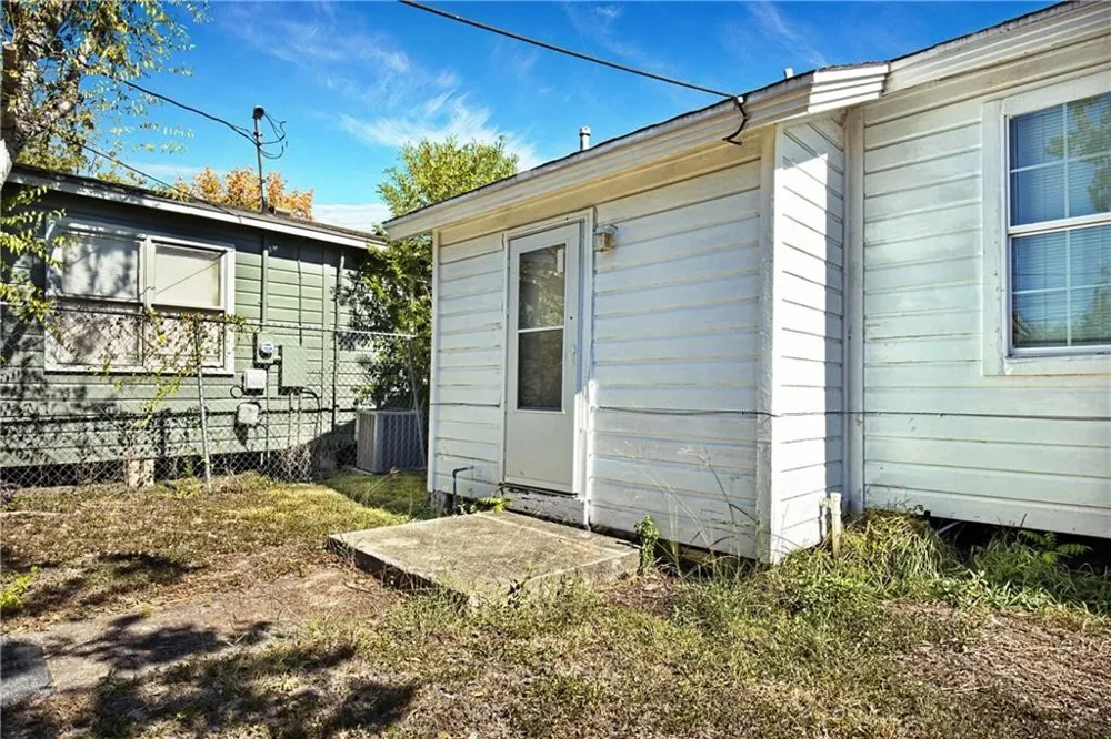 4533 W Nesbitt Drive Corpus Christi, TX 78415