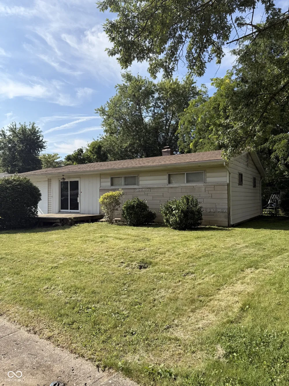 2173 Newcomer Lane Beech Grove, IN 46107