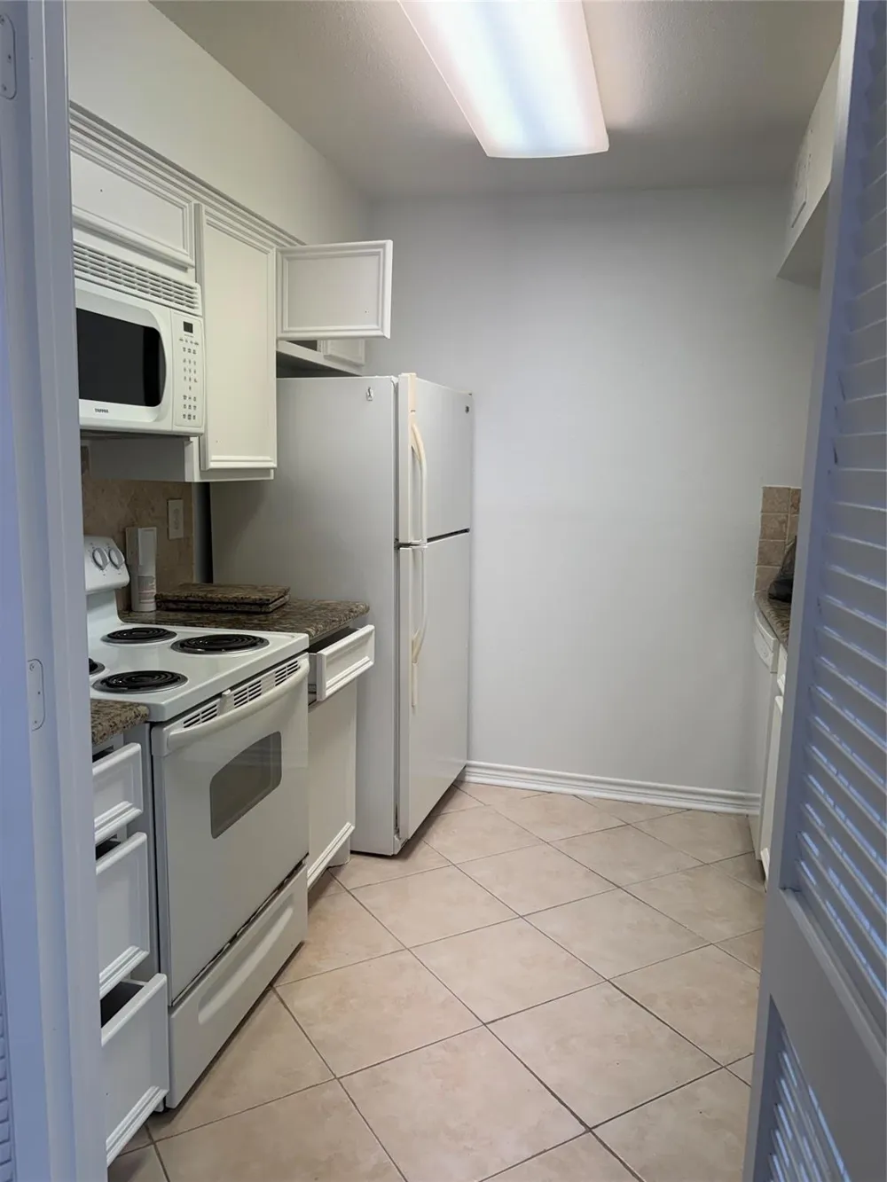 3220 69th Street #F2 Galveston, TX 77551