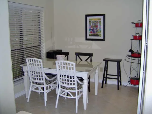 3220 69th Street #F2 Galveston, TX 77551