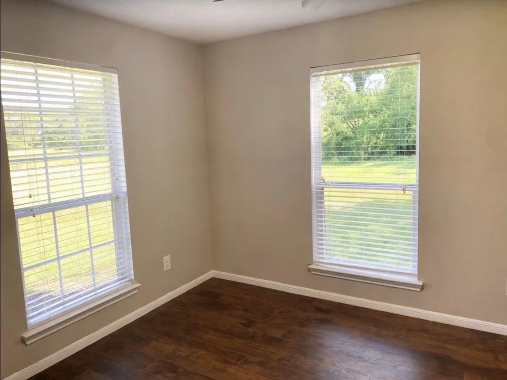 10675 Whiterock Road Bremond, TX 76629