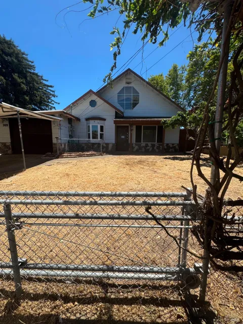 209 Irvington Drive