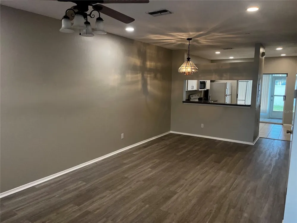 331 COUNTRYSIDE KEY BOULEVARD Oldsmar, FL 34677