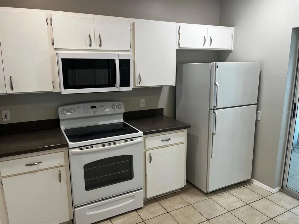 331 COUNTRYSIDE KEY BOULEVARD Oldsmar, FL 34677