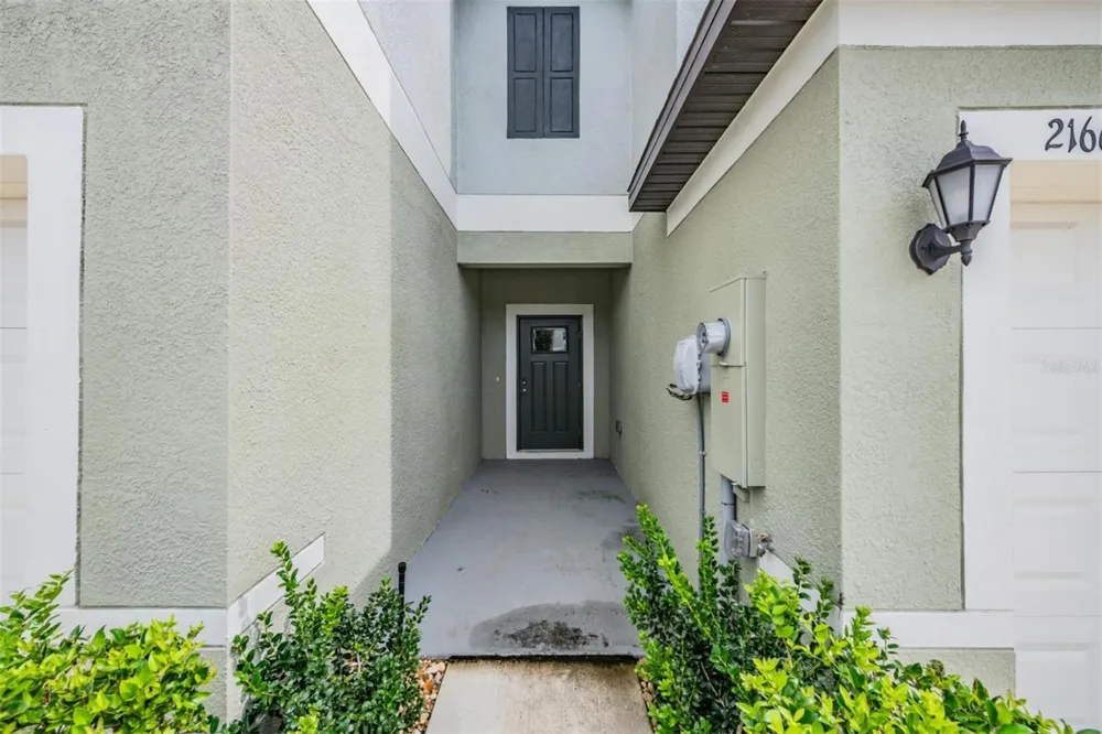 2166 GREAT SAPPHIRE LANE Lutz, FL 33558