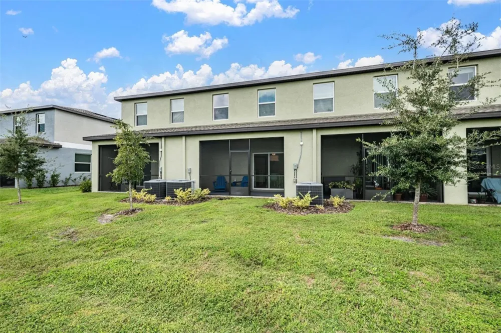 2166 GREAT SAPPHIRE LANE Lutz, FL 33558