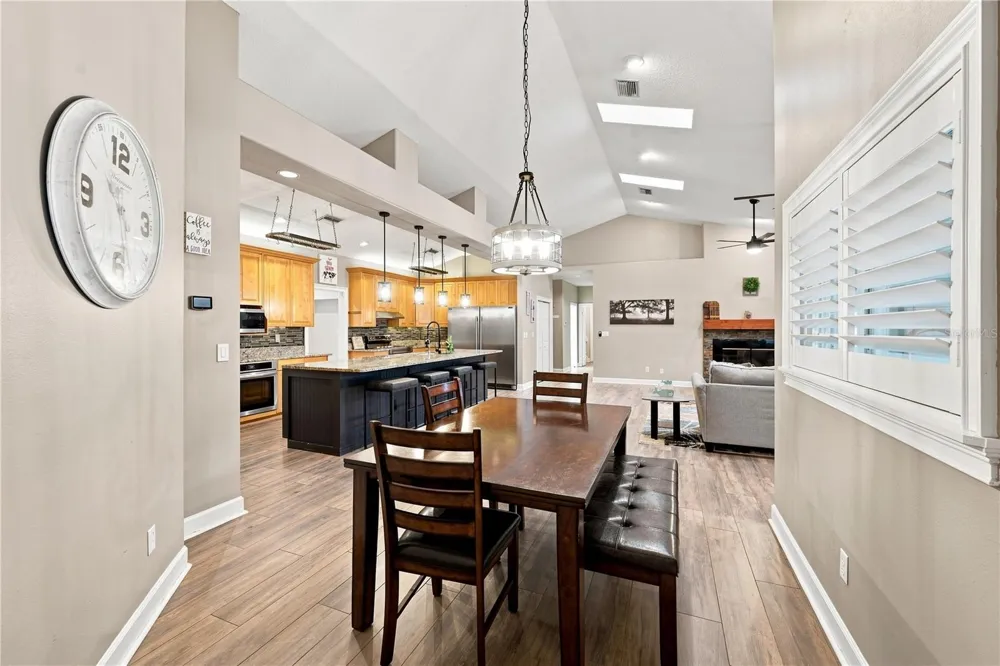 504 COVINGTON PARK STREET Seffner, FL 33584