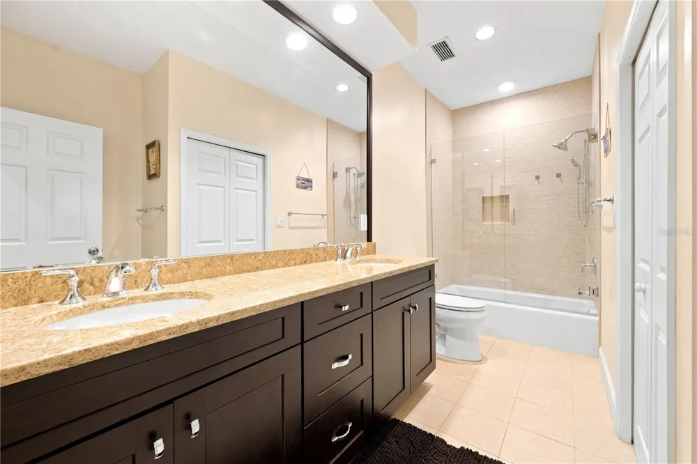 504 COVINGTON PARK STREET Seffner, FL 33584