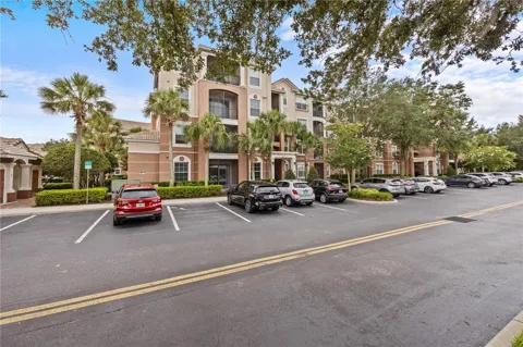1351 VENEZIA COURT #301