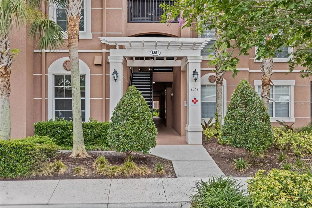 1351 VENEZIA COURT #301 Davenport, FL 33896