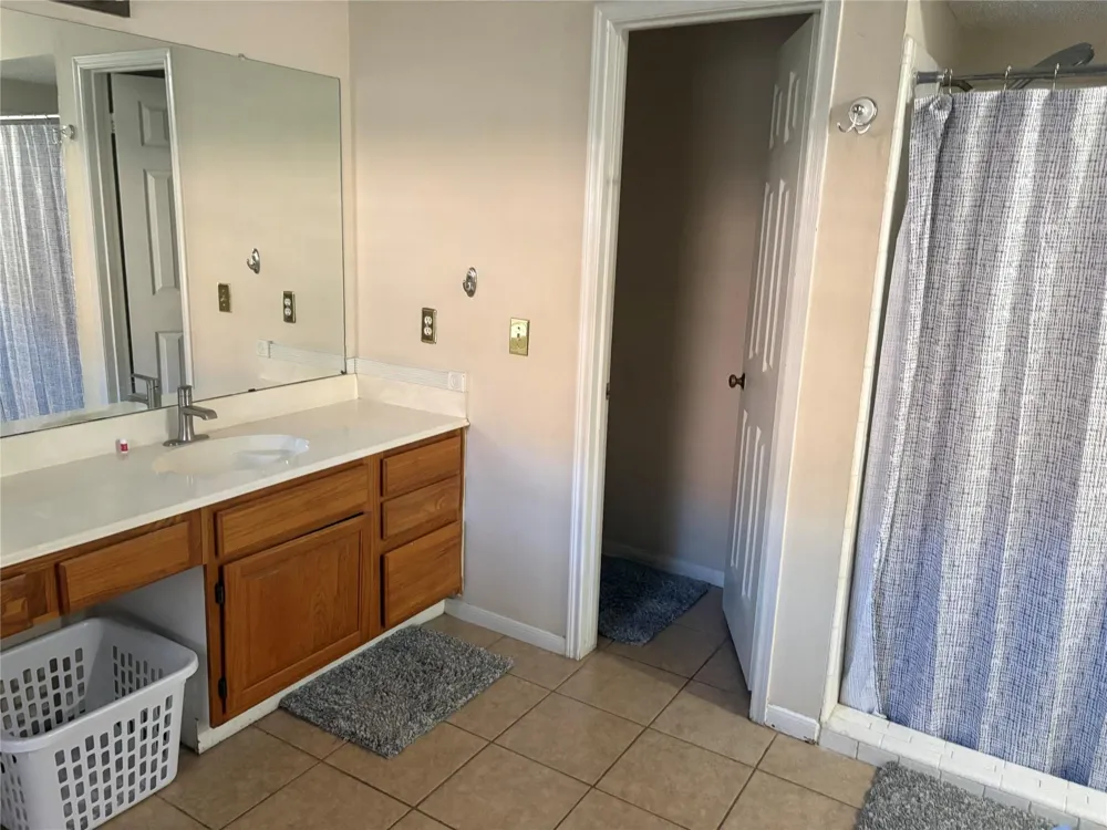 2319 Mill Creek Drive Sugar Land, TX 77478