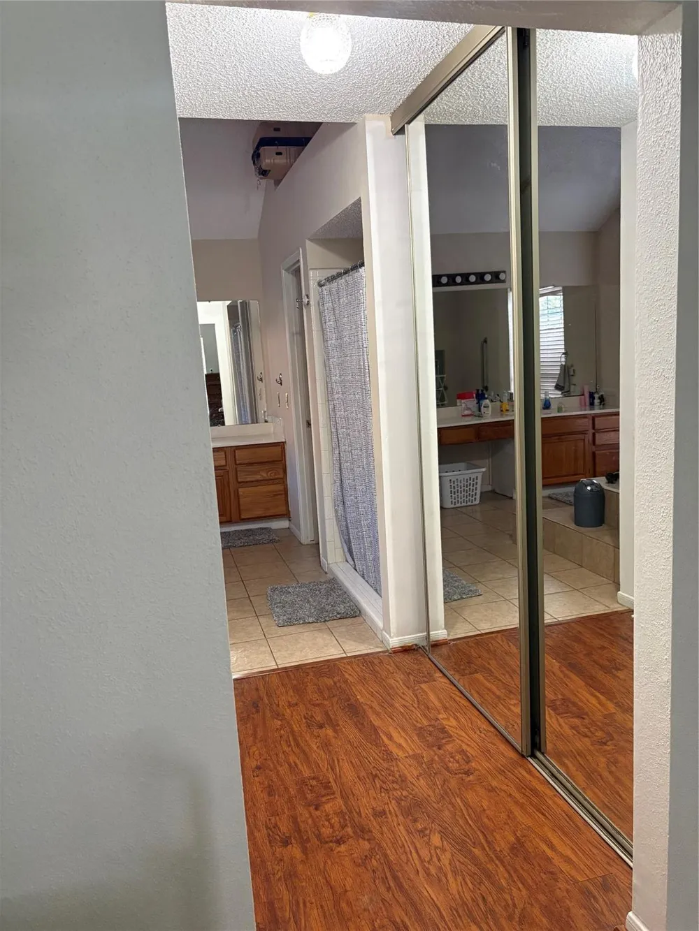 2319 Mill Creek Drive Sugar Land, TX 77478