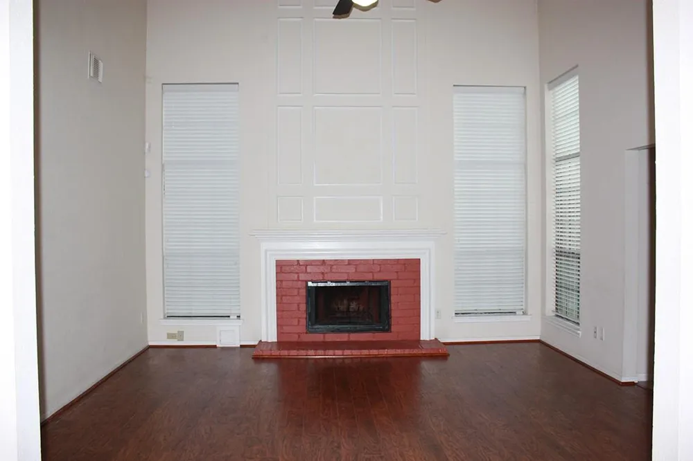 2319 Mill Creek Drive Sugar Land, TX 77478