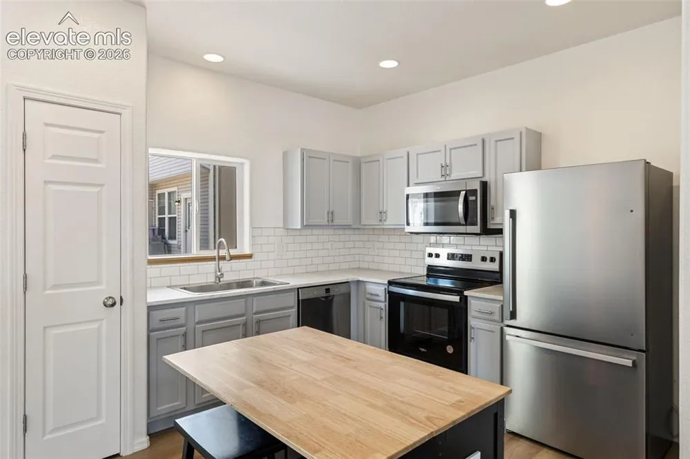 7350 Countryside Grove Fountain, CO 80817