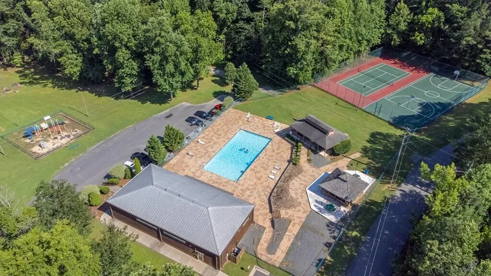 296 Serenity Loop Chatsworth, GA 30705
