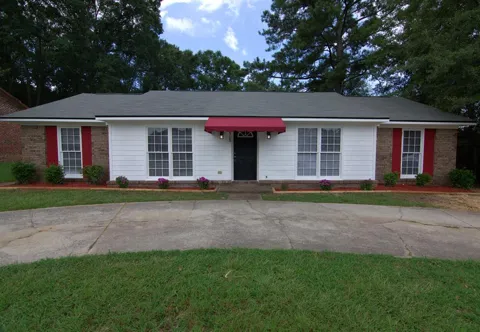 2708 Skylake Drive