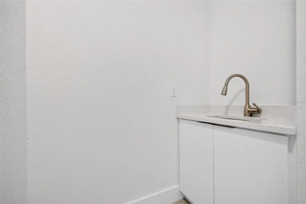 6336 CHORUS DRIVE Mascotte, FL 34753
