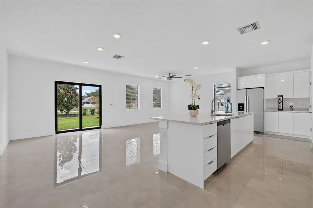 6336 CHORUS DRIVE Mascotte, FL 34753