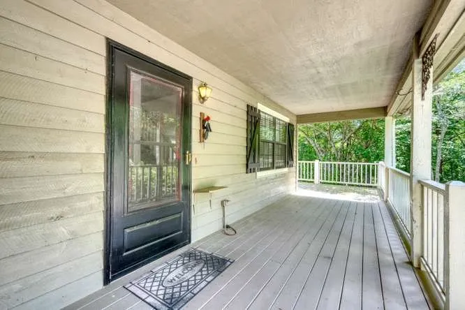100 Sourwood Lane Hayesville, NC 28904